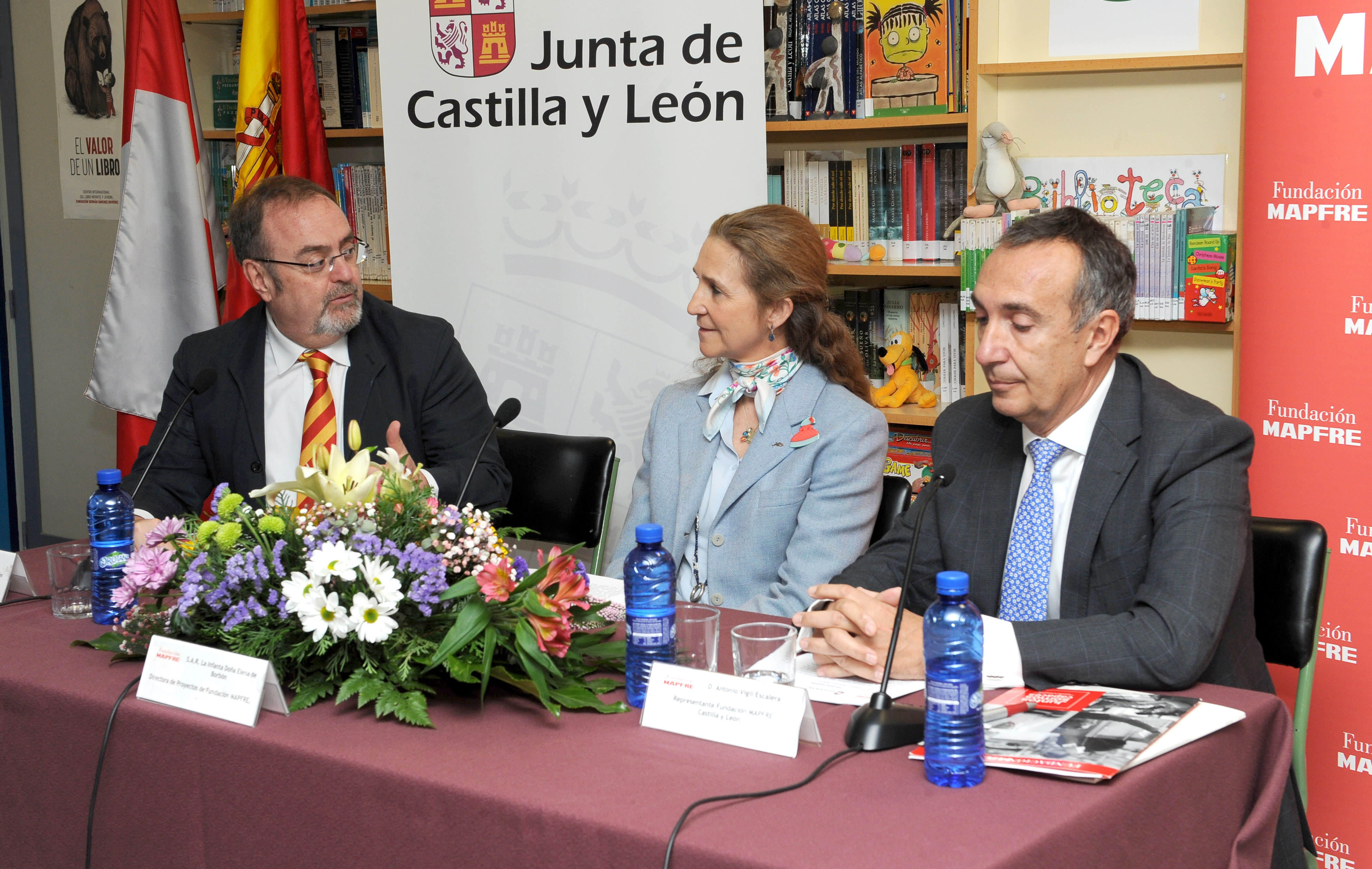 Visita Infanta Elena-Biblioteca II